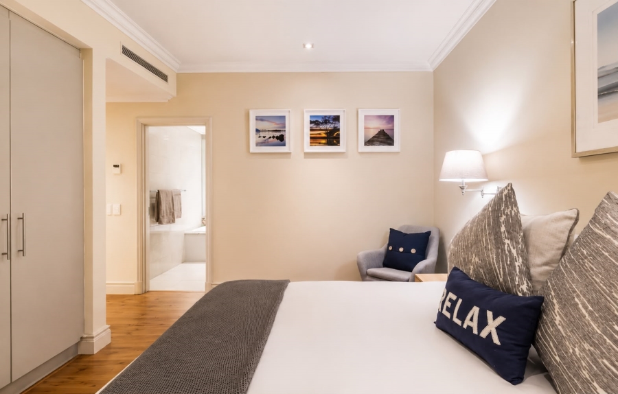 2 Bedroom Property for Sale in Green Point Western Cape